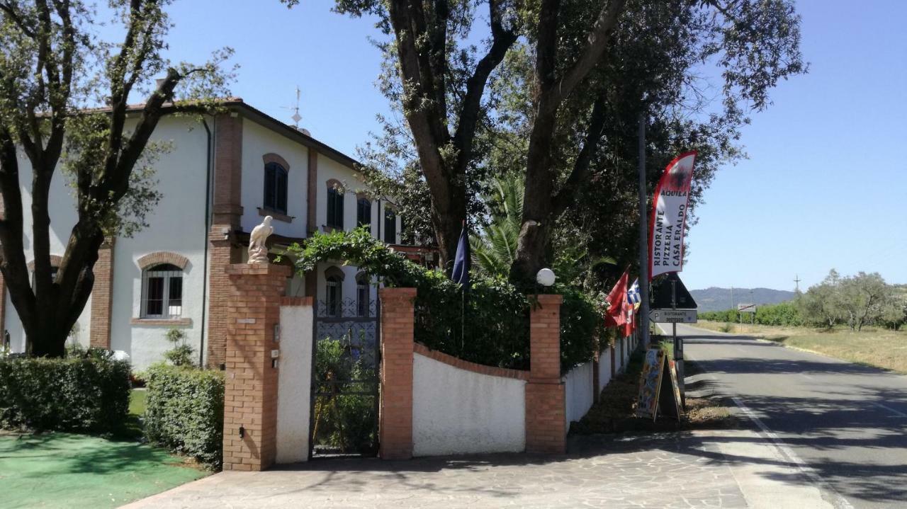 Готель Casa Eraldo Castellaccia Екстер'єр фото